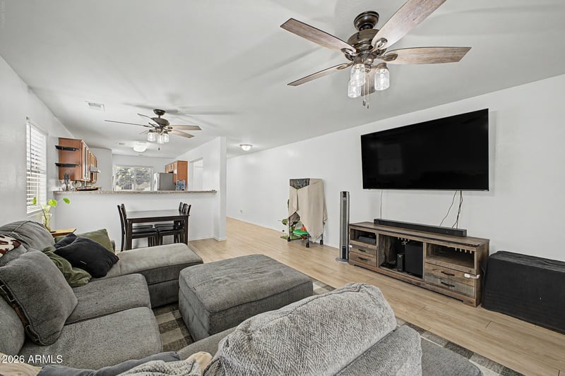 1859 Stagecoach St, Apache Junction, AZ 85120