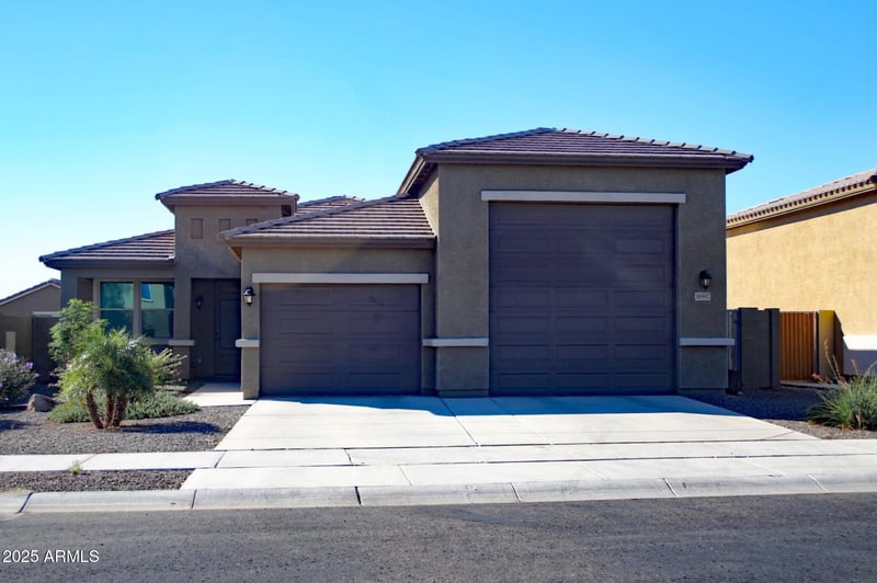 18597 Robin Ln, Surprise, AZ 85387