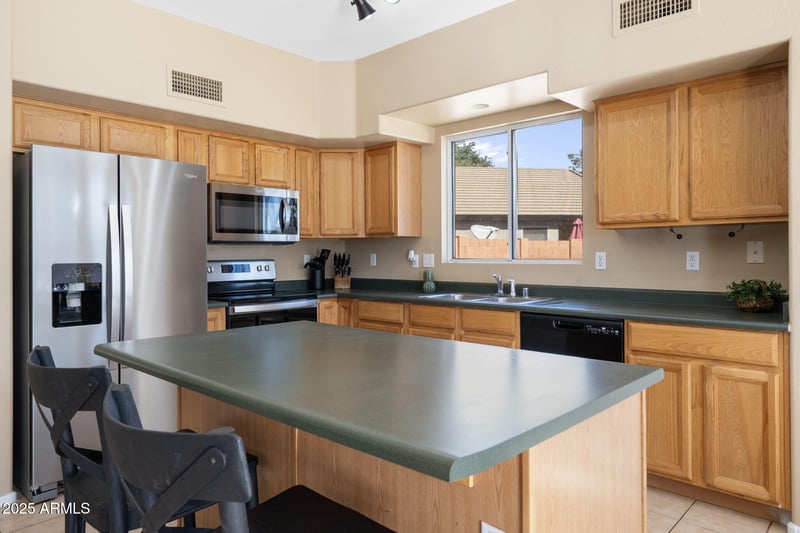 18601 16th Pl, Phoenix, AZ 85024