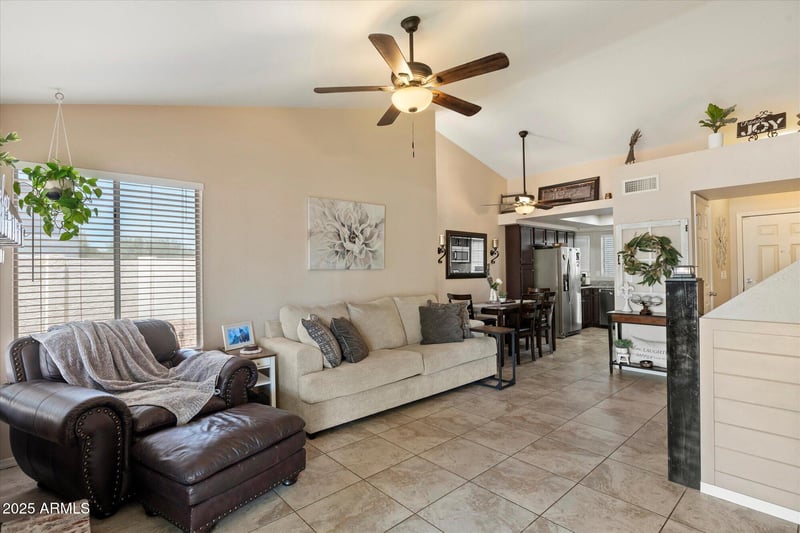 18602 5th Ave, Phoenix, AZ 85027