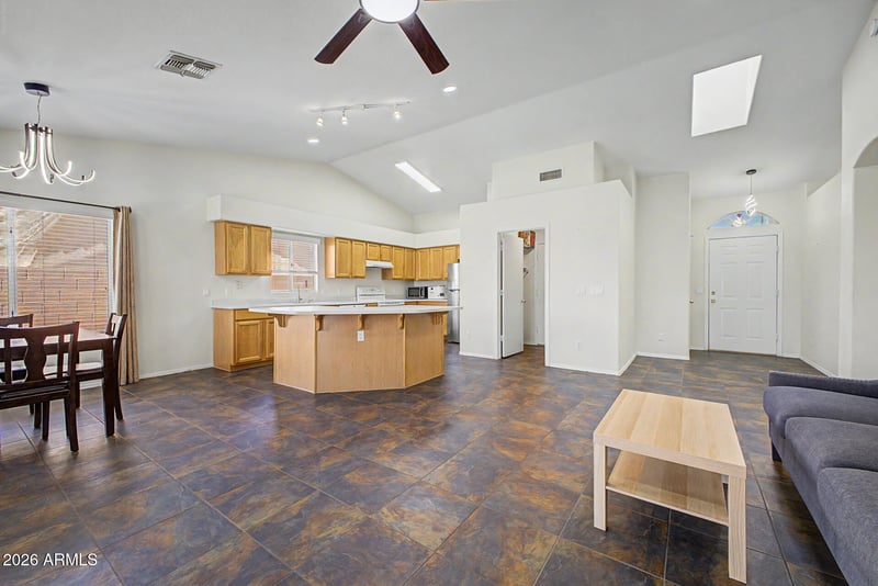 18604 N 30th Pl, Phoenix, AZ 85050