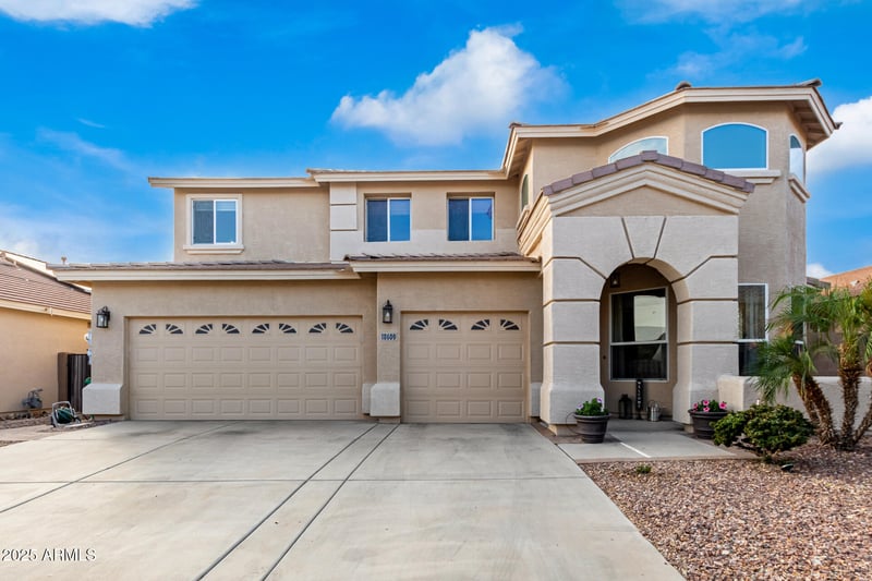 18609 Onyx Ave, Waddell, AZ 85355