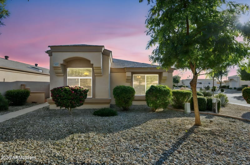 18615 136th Dr, Sun City West, AZ 85375