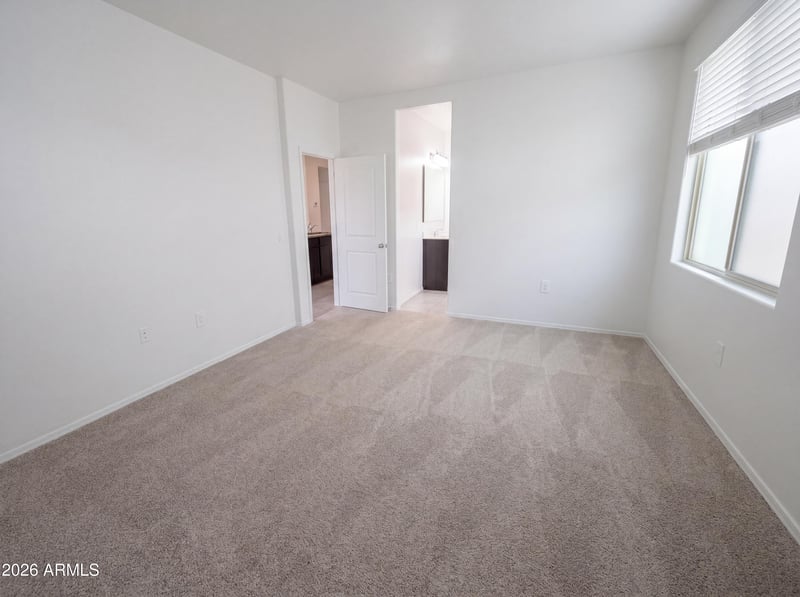 18616 Desert Hollow Dr, Wittmann, AZ 85361