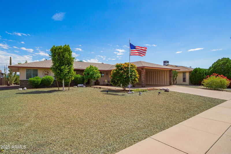 18617 Kiva Dr, Sun City, AZ 85373