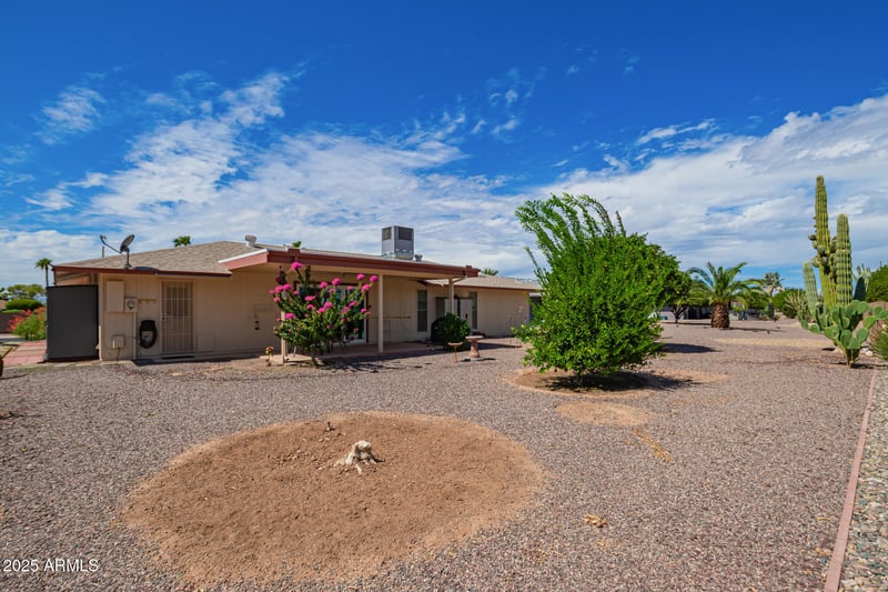 18617 Kiva Dr, Sun City, AZ 85373