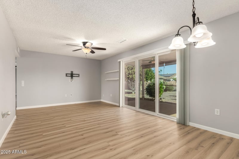 18617 Kiva Dr, Sun City, AZ 85373