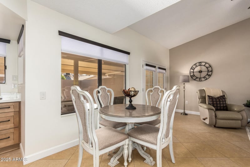 18618 Palomar Dr, Sun City West, AZ 85375