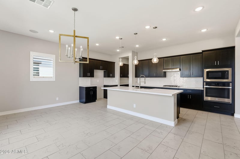18618 W Cathedral Rock Dr, Goodyear, AZ 85338