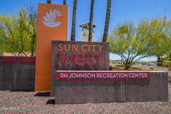 18619 136th Dr, Sun City West, AZ 85375