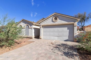 1862 E Peach Tree Dr, Chandler, AZ 85249
