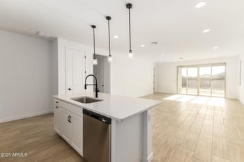 18621 E Helian Dr, Gold Canyon, AZ 85118