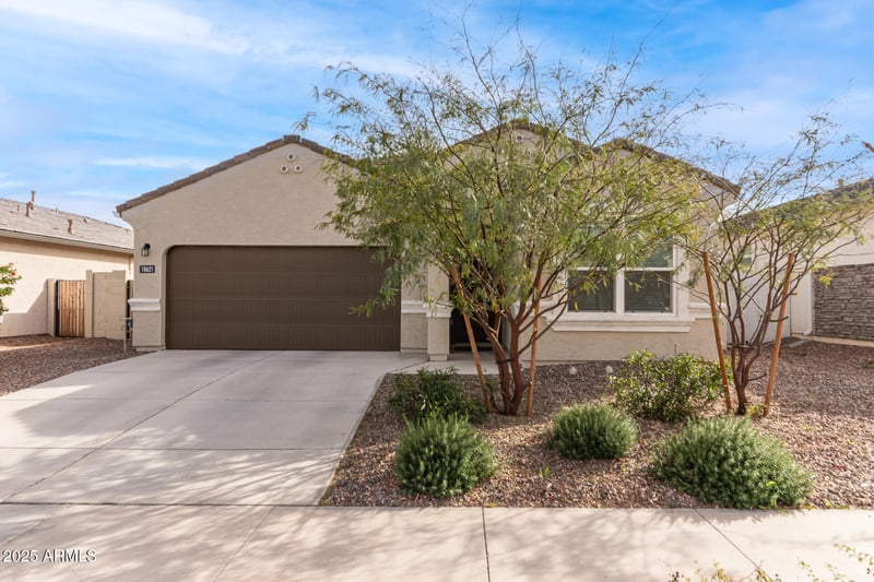 18621 Hackamore Dr, Wittmann, AZ 85361