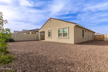 18621 Hackamore Dr, Wittmann, AZ 85361
