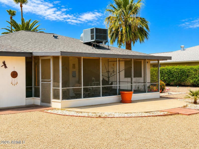 18621 N 104th Dr, Sun City, AZ 85373