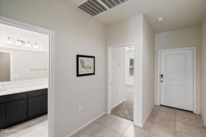 18621 W Hackamore Dr, Wittmann, AZ 85361