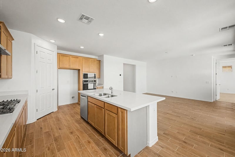 18621 W Tohono Dr, Goodyear, AZ 85338