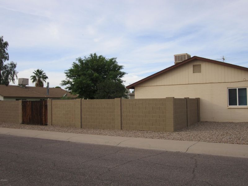 18622 N 9th Ave, Phoenix, AZ 85027