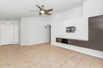 18624 39th St, Phoenix, AZ 85050