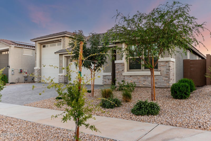 18625 Cottontail Ln, Wittmann, AZ 85361