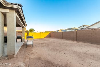 18625 Cottontail Ln, Wittmann, AZ 85361