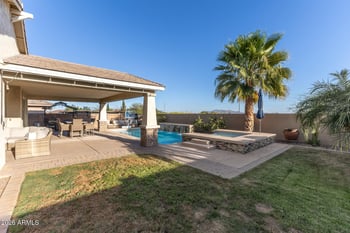 18627 Mackenzie Dr, Goodyear, AZ 85395