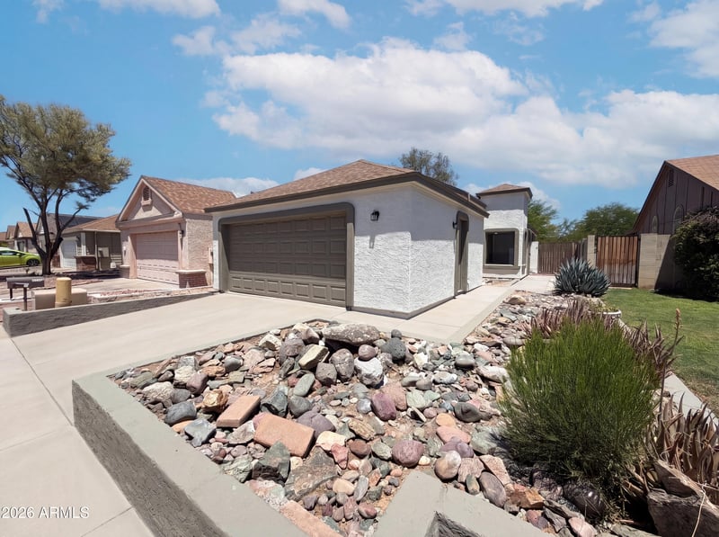 18627 N 33rd Dr, Phoenix, AZ 85027