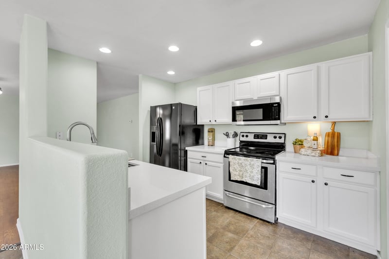 1863 Cowboy Cove Trl, San Tan Valley, AZ 85143
