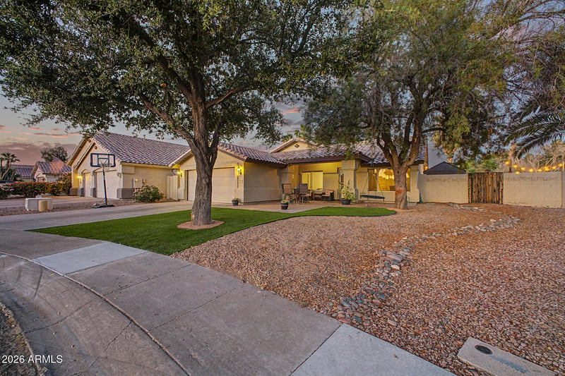 1863 Spartan St, Gilbert, AZ 85233