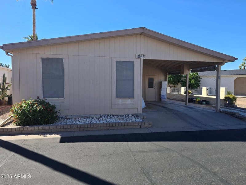 1863 Torrey Pines Ln, Chandler, AZ 85249