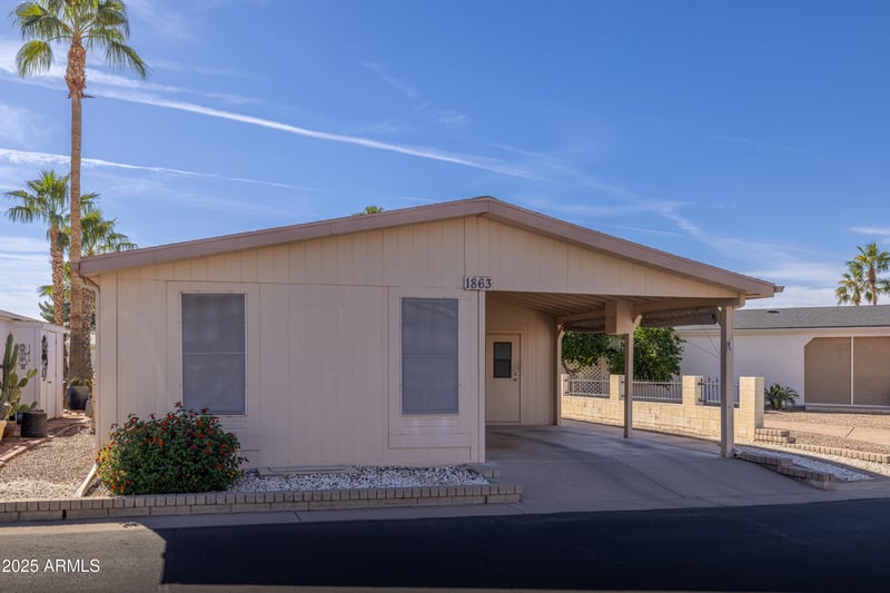 1863 Torrey Pines Ln, Chandler, AZ 85249