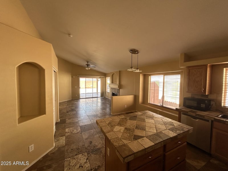 18630 28th Way, Phoenix, AZ 85050