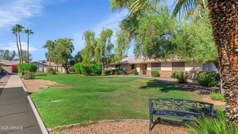 18630 Palomar Dr, Sun City West, AZ 85375