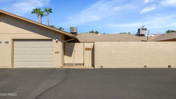 18630 Palomar Dr, Sun City West, AZ 85375