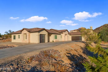 18632 Santa Irene Dr, Goodyear, AZ 85338