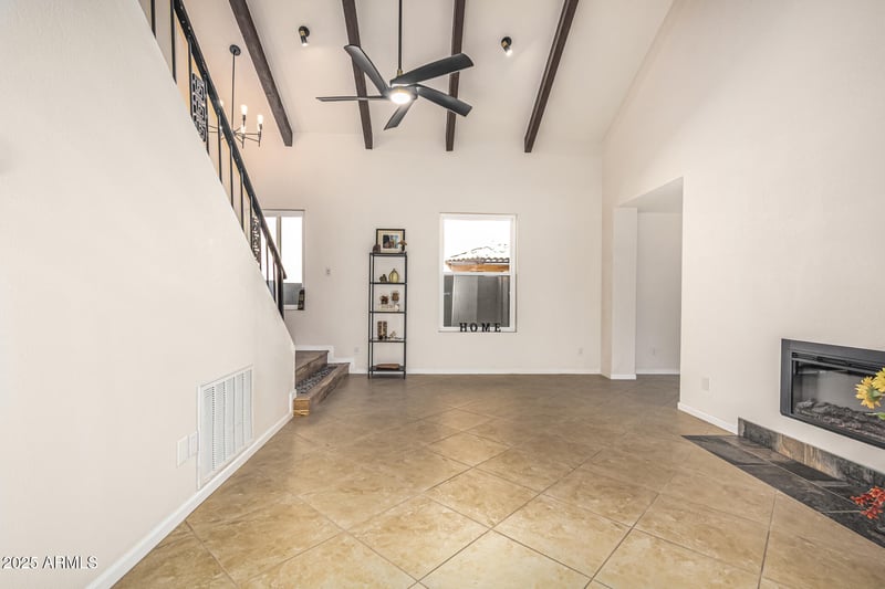 18633 15th Pl, Phoenix, AZ 85024