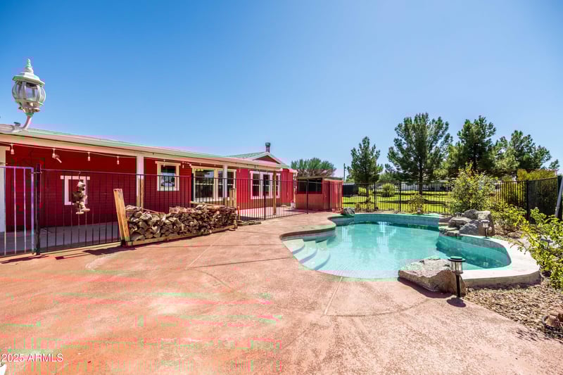 18635 Happy Rd, Queen Creek, AZ 85142