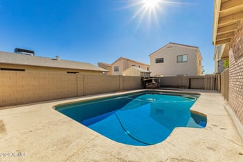 18636 17th Ave, Phoenix, AZ 85027