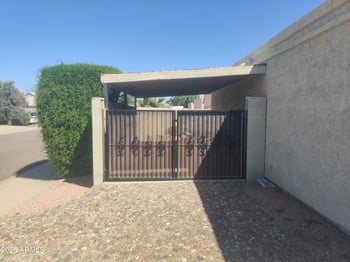 18637 46th Dr, Glendale, AZ 85308