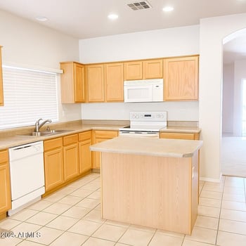 18637 Seagull Dr, Queen Creek, AZ 85142