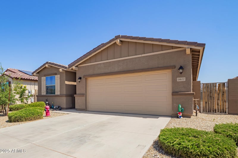 18637 Williams Rd, Surprise, AZ 85387
