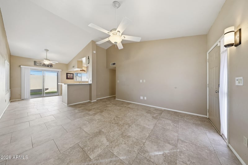 18639 42nd Ave, Glendale, AZ 85308