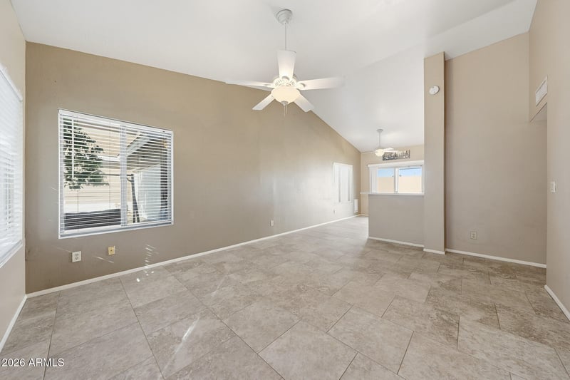 18639 42nd Ave, Glendale, AZ 85308