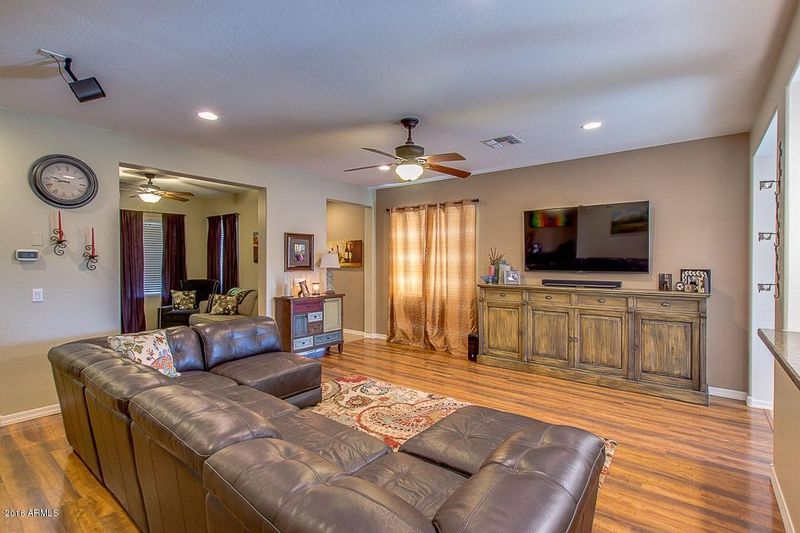 1864 S Racine Ln, Gilbert, AZ 85295
