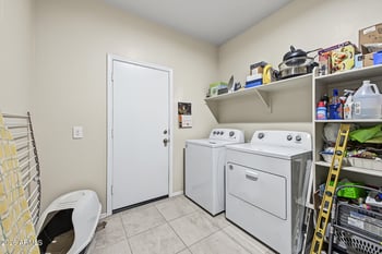 18641 W Desert Hollow Dr, Wittmann, AZ 85361