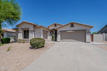 18642 Sunrise Dr, Goodyear, AZ 85338