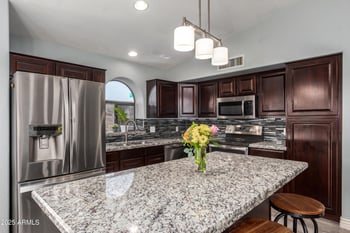 18643 73rd Ave, Glendale, AZ 85308