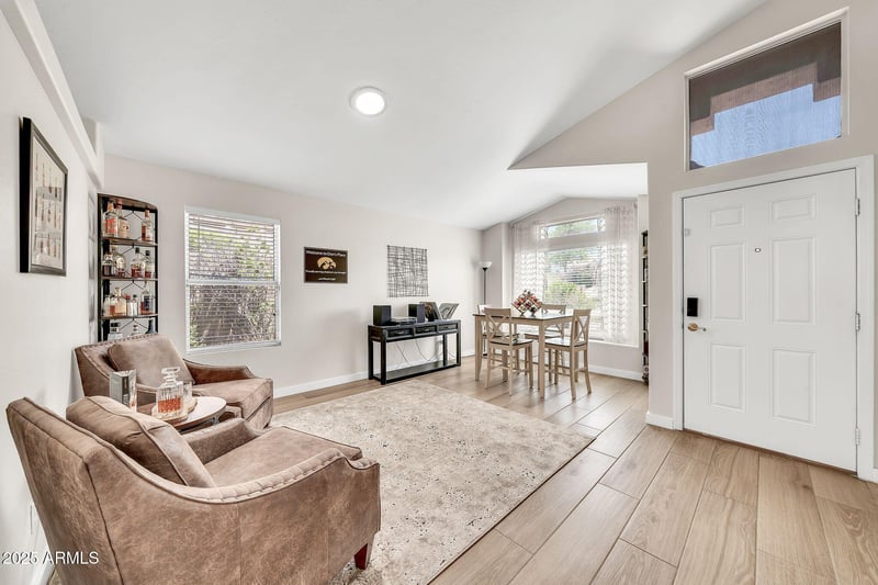 18644 21st St, Phoenix, AZ 85024