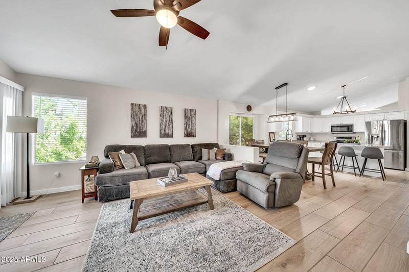 18644 21st St, Phoenix, AZ 85024