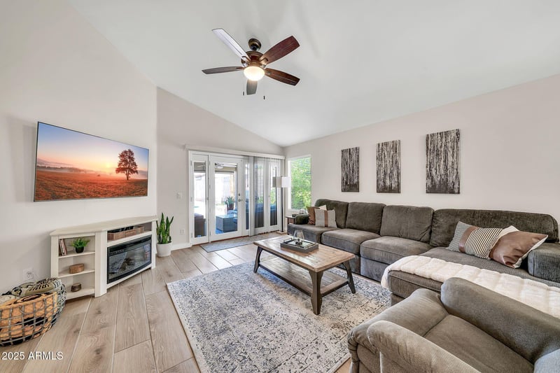 18644 21st St, Phoenix, AZ 85024